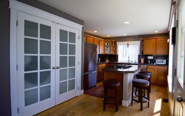 Deluxe Cottage