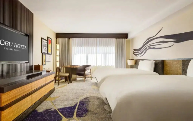 Nobu Quadruple room Strip View