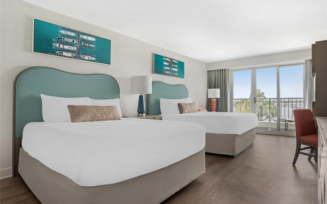 Double Studio with bay view