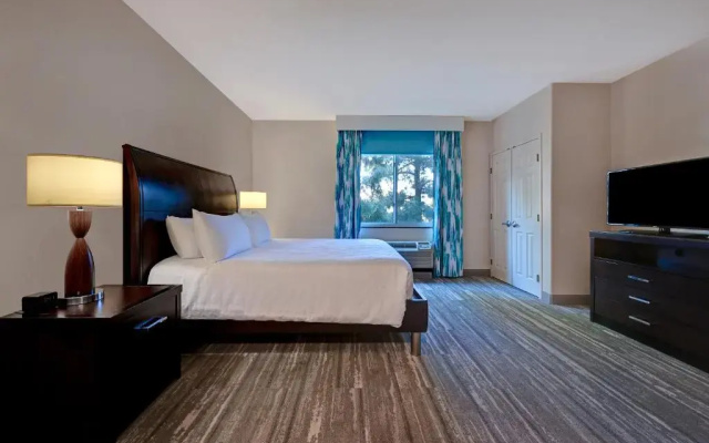 Mobility/​Hearing Accessible Double Suite