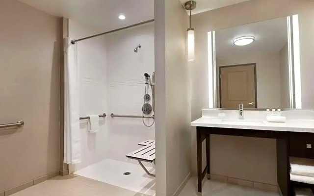 Standard Sextuple room