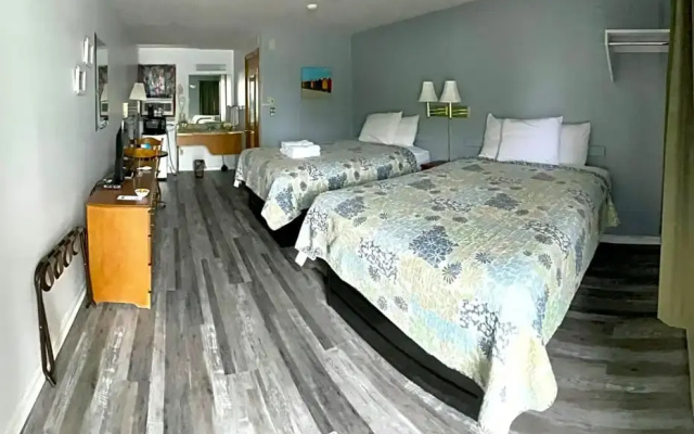 Standard Quadruple room