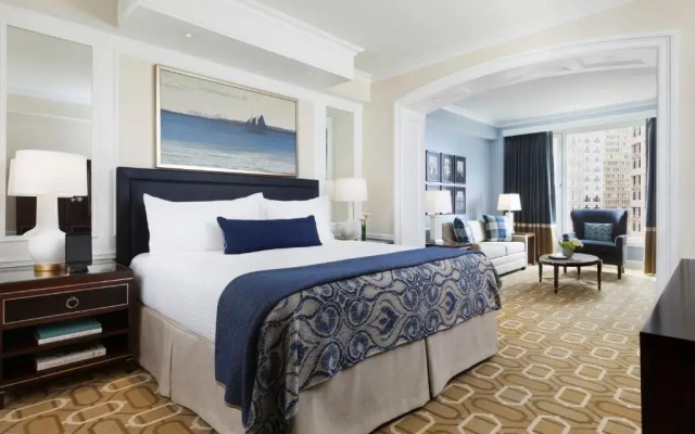 Deluxe Double room with city view