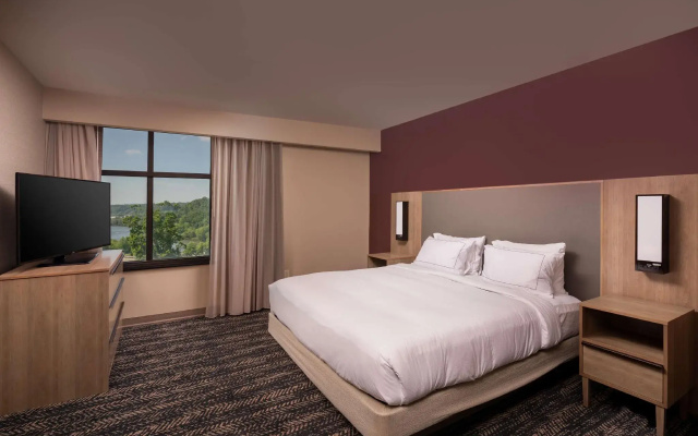 1 Bedroom Double Suite