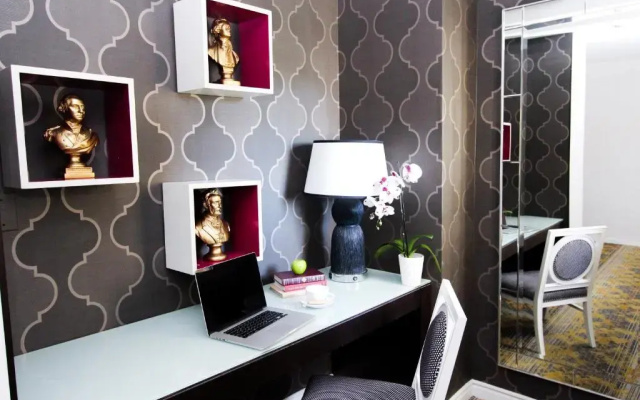 Standard Family room