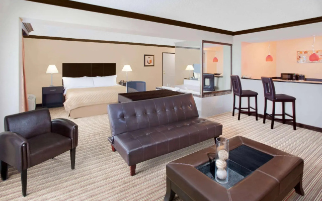 Double Suite