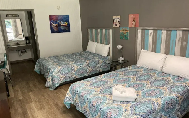 Standard Quadruple room