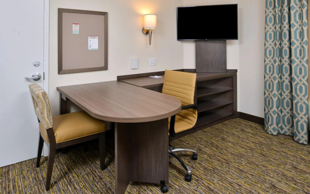 Double Suite