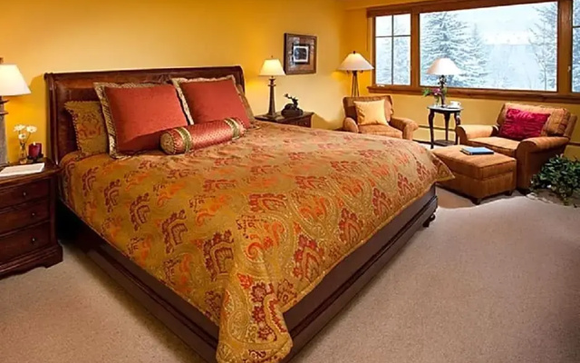 Premium room