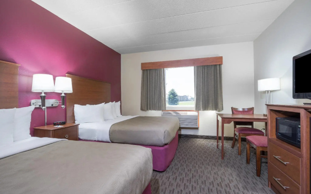 Standard Quadruple room
