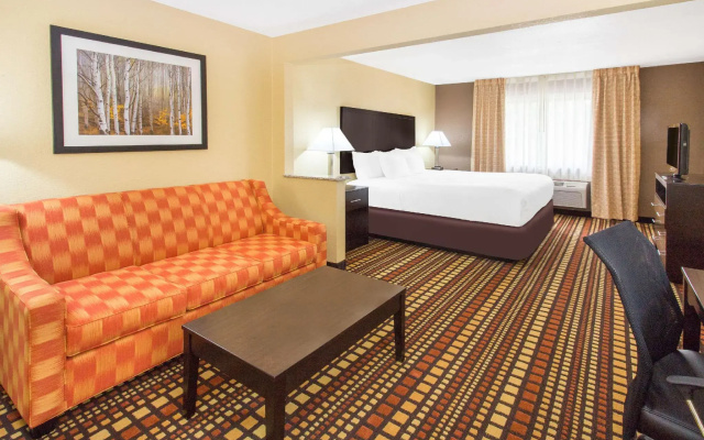 Double Suite