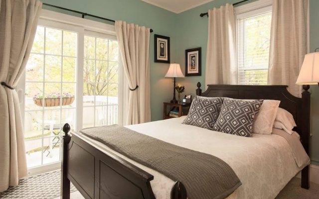 Standard room with balcony