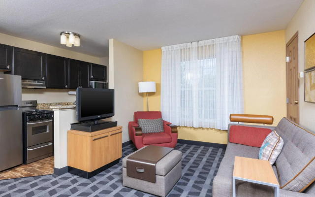 2 Bedrooms Double Suite