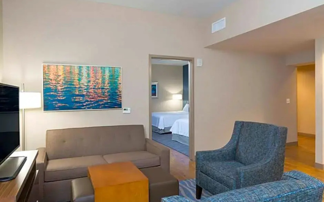Sextuple Suite