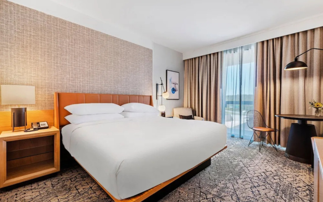 Standard Double Club room with balcony