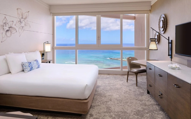 Premier Double Club room oceanfront