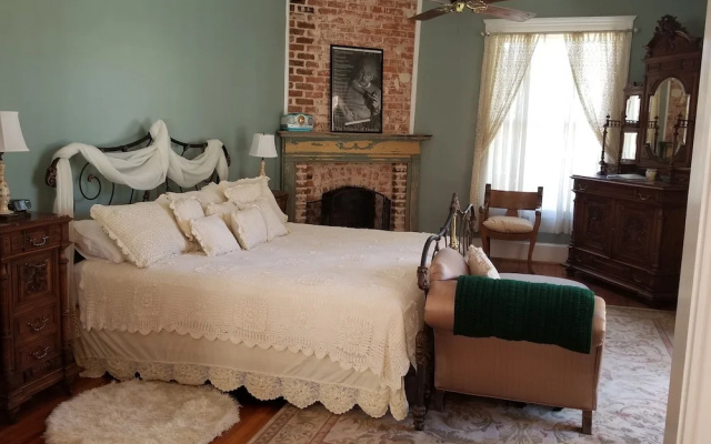 Suite with balcony