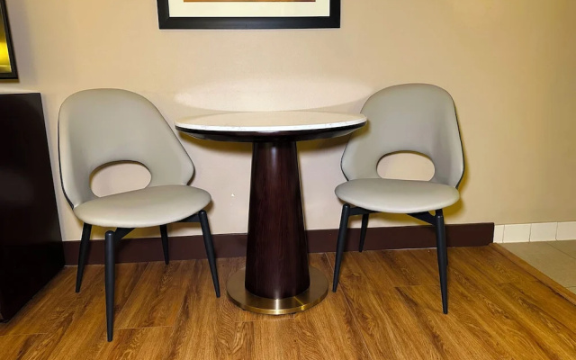 Standard Suite