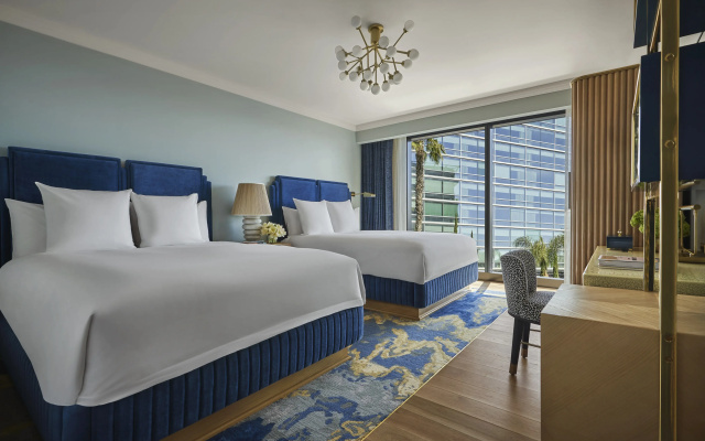 Twin room with sunset view