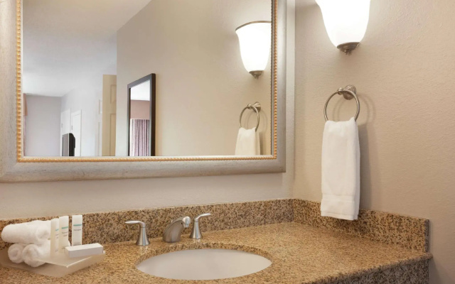 1 Bedroom Double Suite