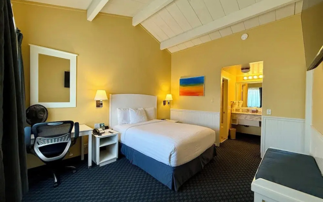 2 Bedrooms Standard Single room