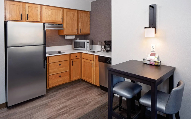 2 Bedrooms Suite