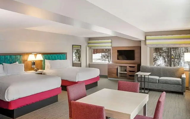 Quadruple Suite