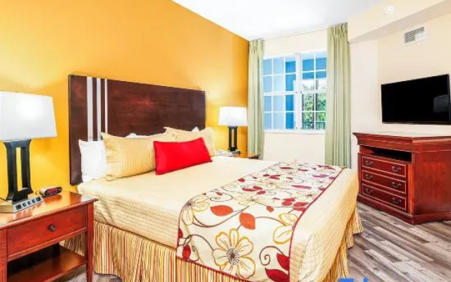 2 Bedrooms Suite