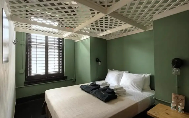 Standard Double room with city view
