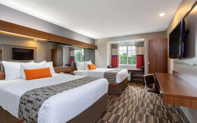 Quadruple room