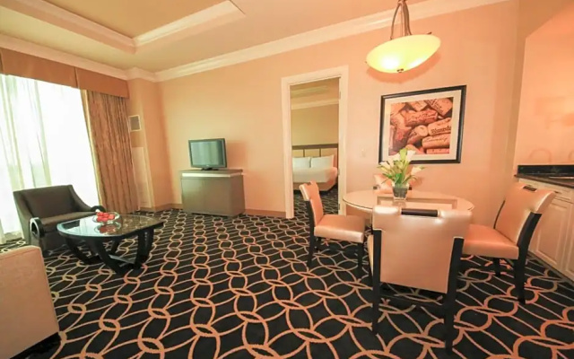 Double Suite