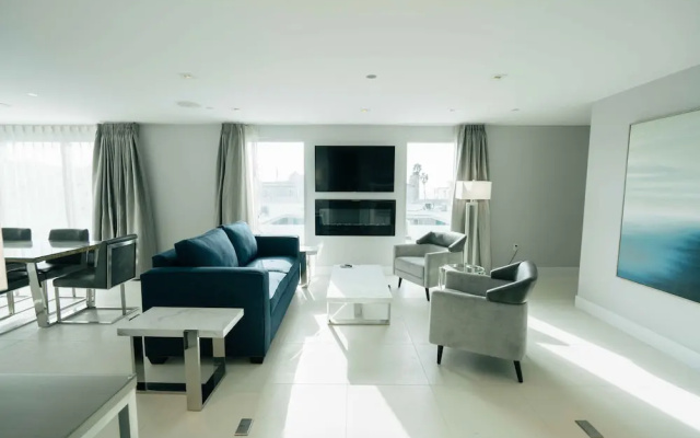Executive Suite with balcony