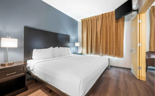1 Bedroom Double Suite