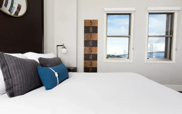Double room with water view