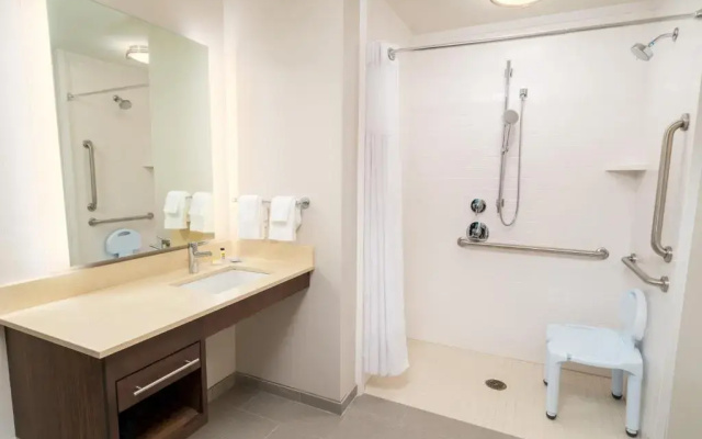 2 Bedrooms Suite