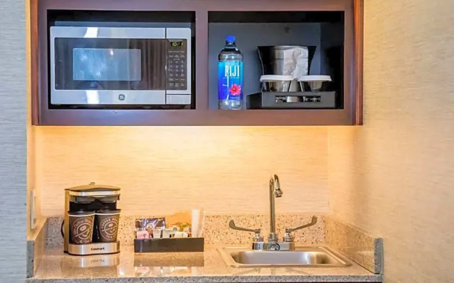 2 Bedrooms Double Suite