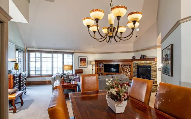3 Bedrooms Apartment