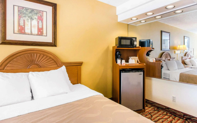 Quadruple Suite
