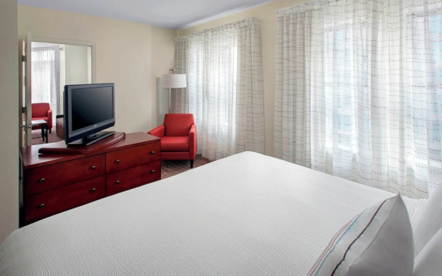 1 Bedroom Suite