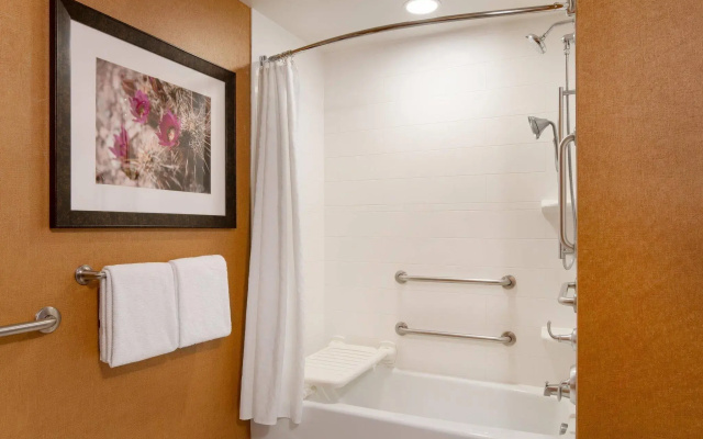 2 Bedrooms Double Suite