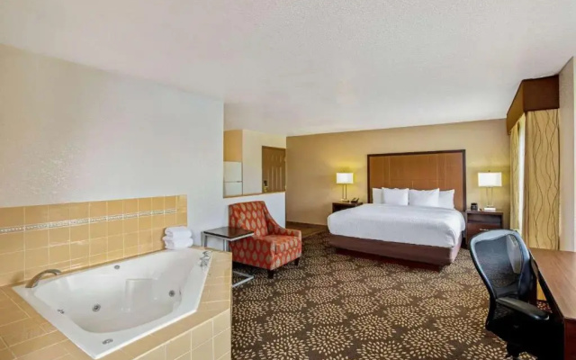 Deluxe Double Studio Suite with view