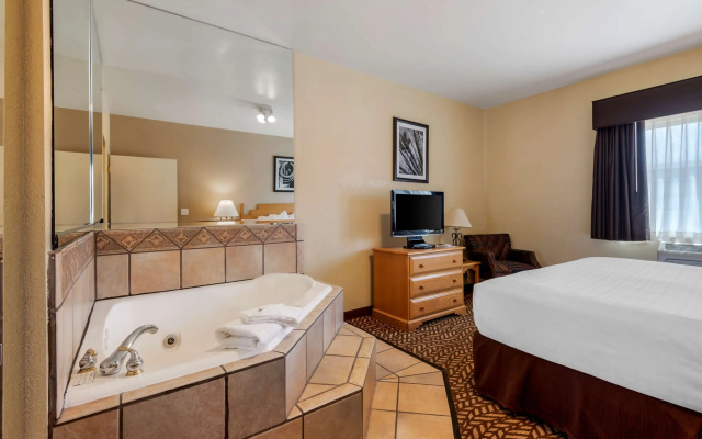 Double Suite