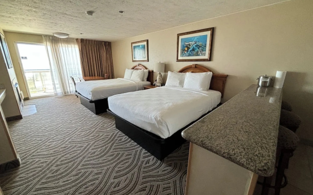 Premium Quadruple room with balcony and with ocean view