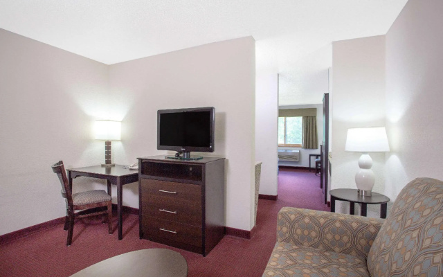 Double Suite