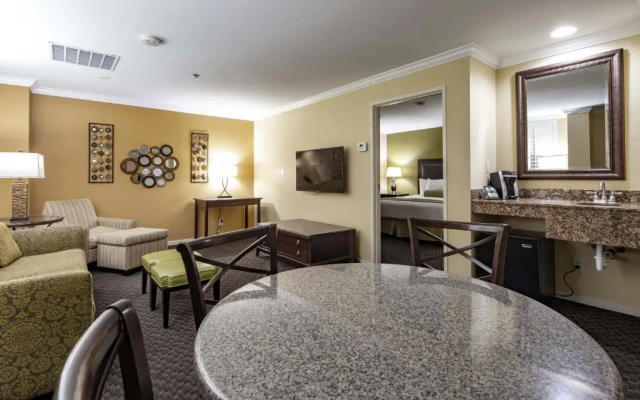 Junior Suite