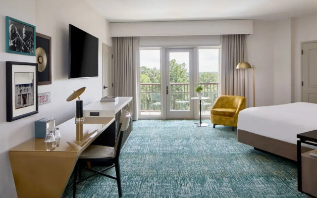 Double Junior Suite with balcony and with river view