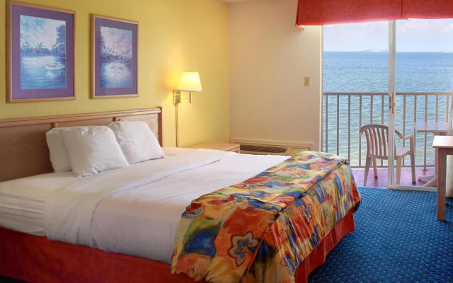 Economy room