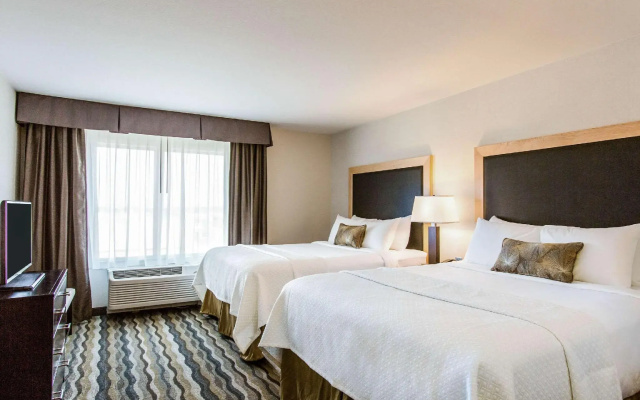 Standard room with city view