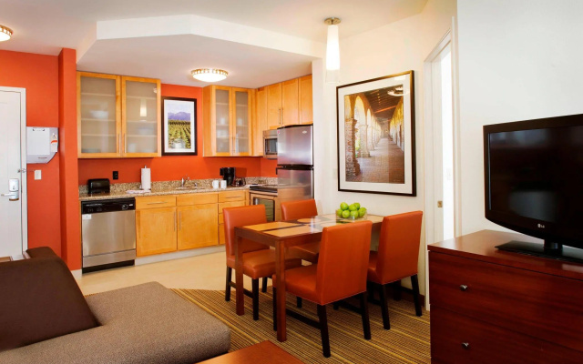1 Bedroom Quadruple Suite