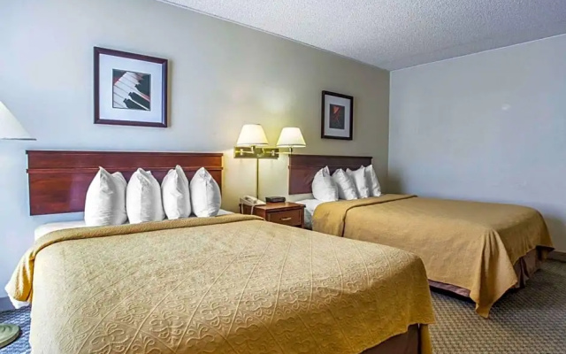 Standard Sextuple room
